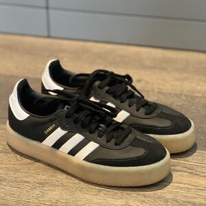 Adidas Sambas with box, in excellent condition, only worn a few times.